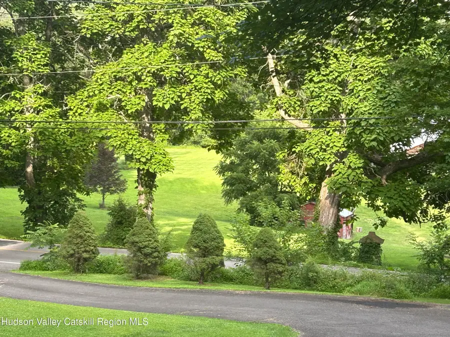 992 Old Post Road, New Paltz, NY 12561 - Image #2