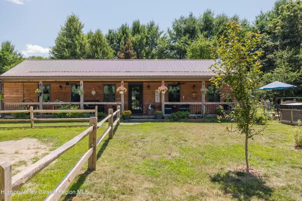 2253 County Route 21, Kinderhook, NY 12106