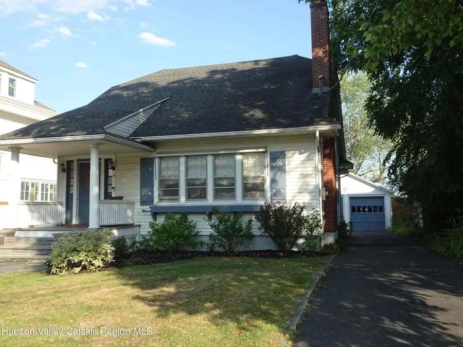 19 Aitken Avenue, Hudson, NY 12534 - Image #3