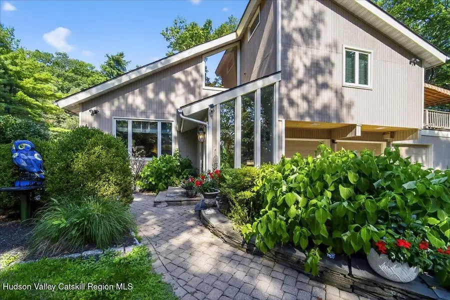 68 Tall Oaks Drive, Kingston, NY 12401 - Image #3