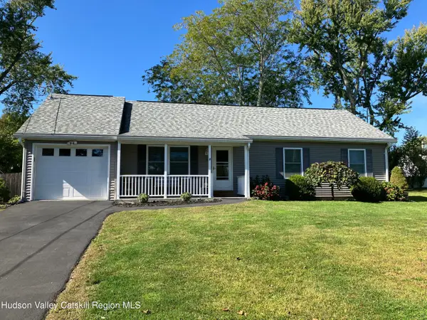 5 Meadowbrook Drive, Kingston, NY 12401