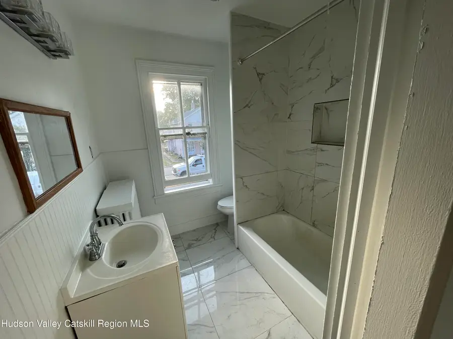 233 Broadway, Port Ewen, NY 12466 - Image #3