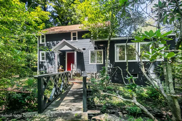 36-38 Ohayo Mountain Road, Woodstock, NY 12498