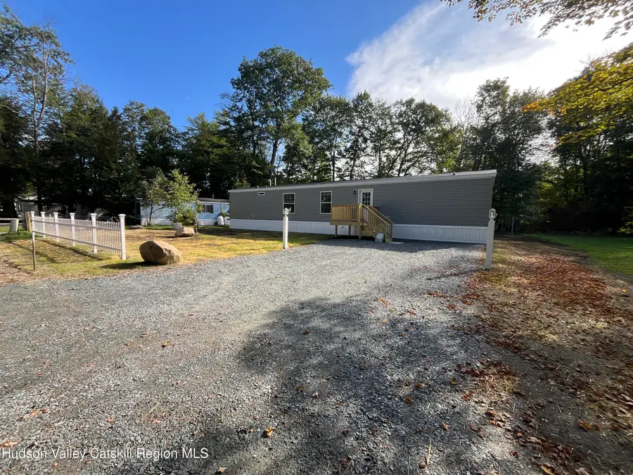 21 Oak Way, Stephentown, NY 12169 - Image #2