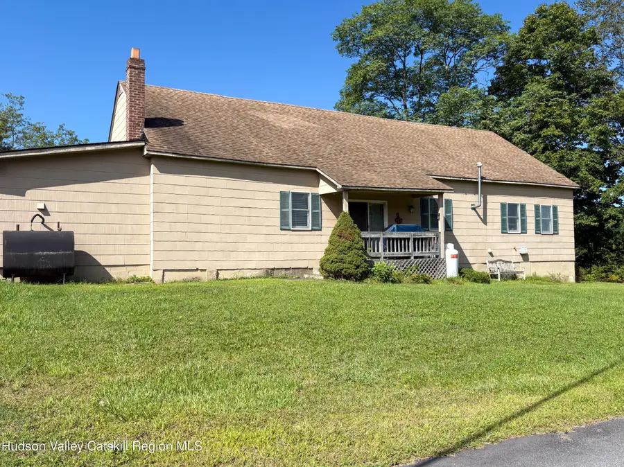 245 Mountain Avenue, Cairo, NY 12413 - Image #2