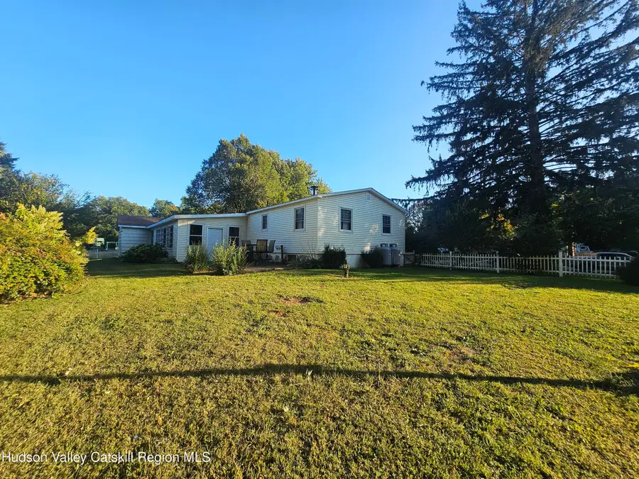 19 Rivenburg Lane, Hudson, NY 12534 - Image #3