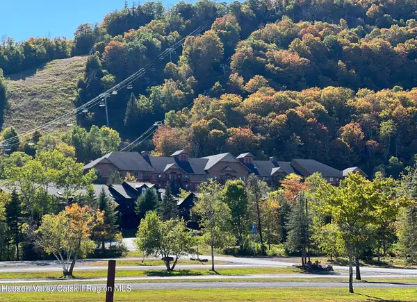 62 Liftside Drive #418/420 G4, Hunter, NY 12442