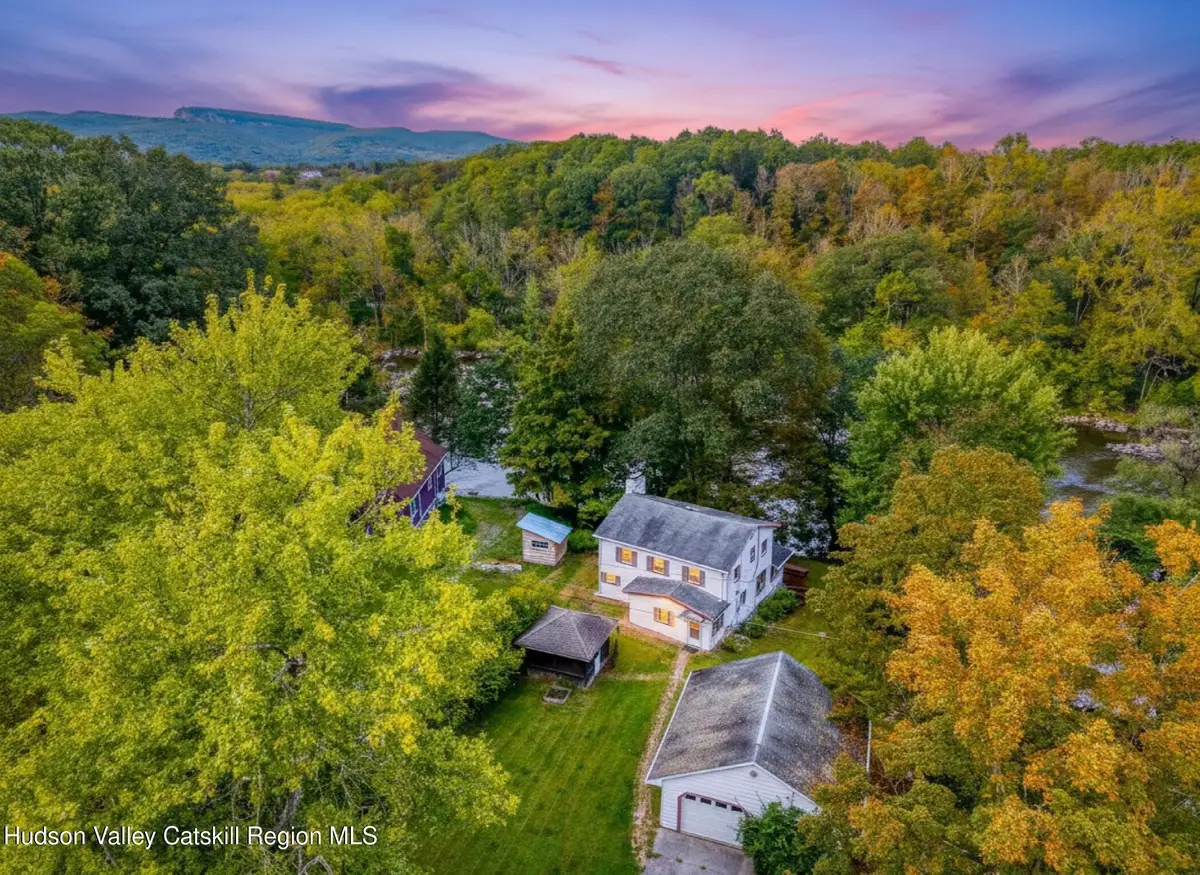 1232 N Old Ford Circle, New Paltz, NY 12561 - Image #1