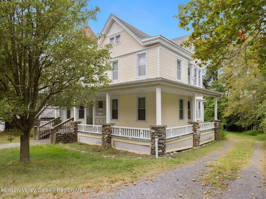 223 Broadway, Port Ewen, NY 12466 - Image #2