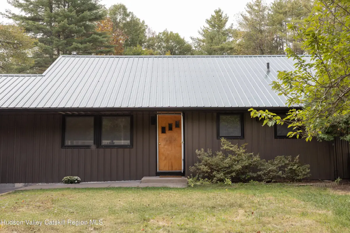 1671 Glasco Turnpike, Woodstock, NY 12498 - Image #1