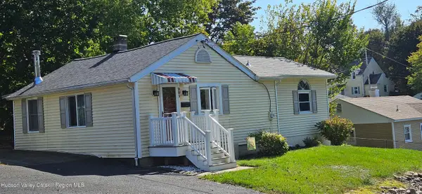 201 Park Avenue, East Greenbush, NY 12061