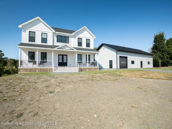 282 Ridge Road, Stuyvesant, NY 12173