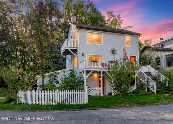 105 Canal Street, Port Ewen, NY 12466