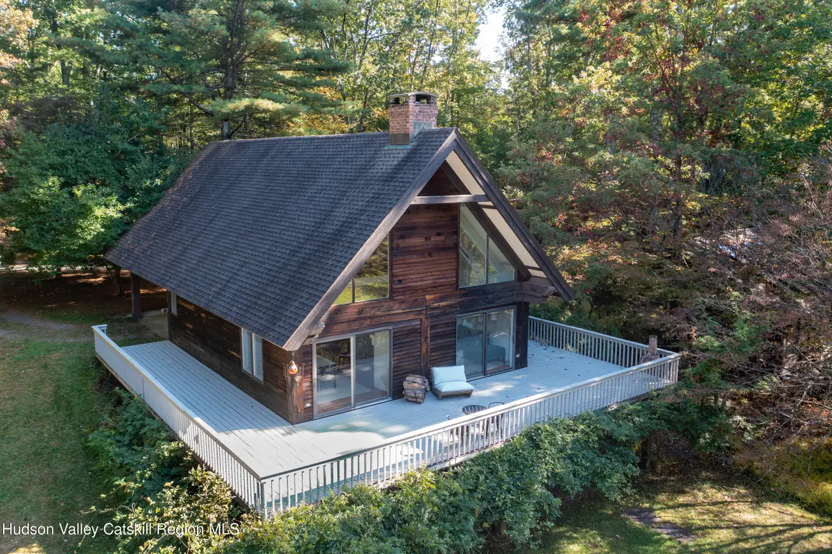 31-35 Hovi Lane, Kingston, NY 12401 - Image #1