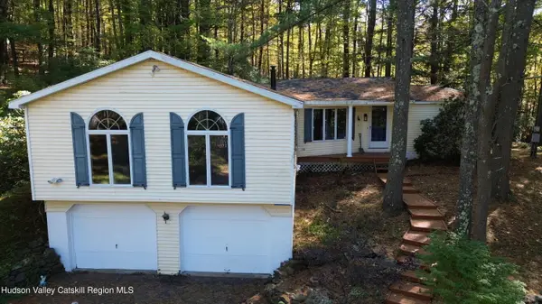 1072 Honey Hollow Road, Earlton, NY 12058