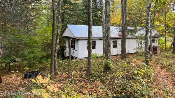 407 Swartekill Road, Highland, NY 12528