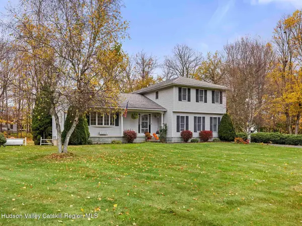 15 Ruby Meadows Road, Lake Katrine, NY 12449