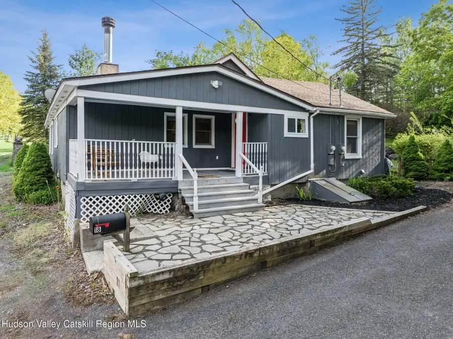 18 Rail Road Avenue, Tannersville, NY 12485 - Image #2