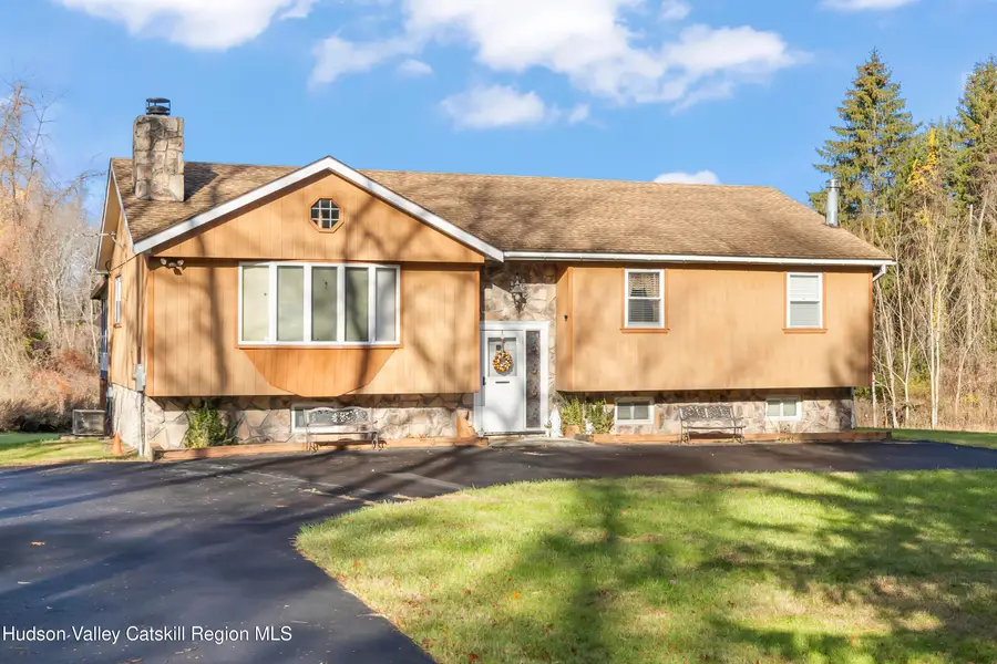 134 Willowbrook Road, Hudson, NY 12534 - Image #2