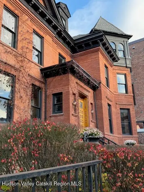 420 Warren Street, Hudson, NY 12534 - Image #2