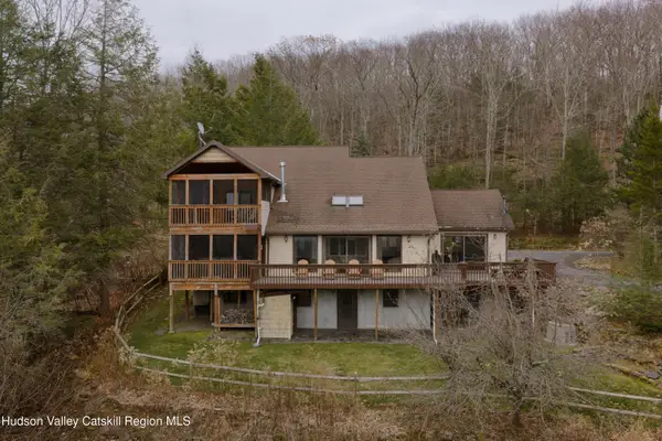 51 Barnum Road, Windham, NY 12496