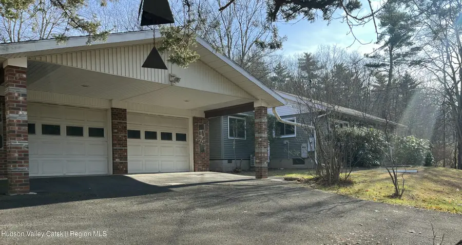 200 Van Vlierden Road, Saugerties, NY 12477 - Image #3