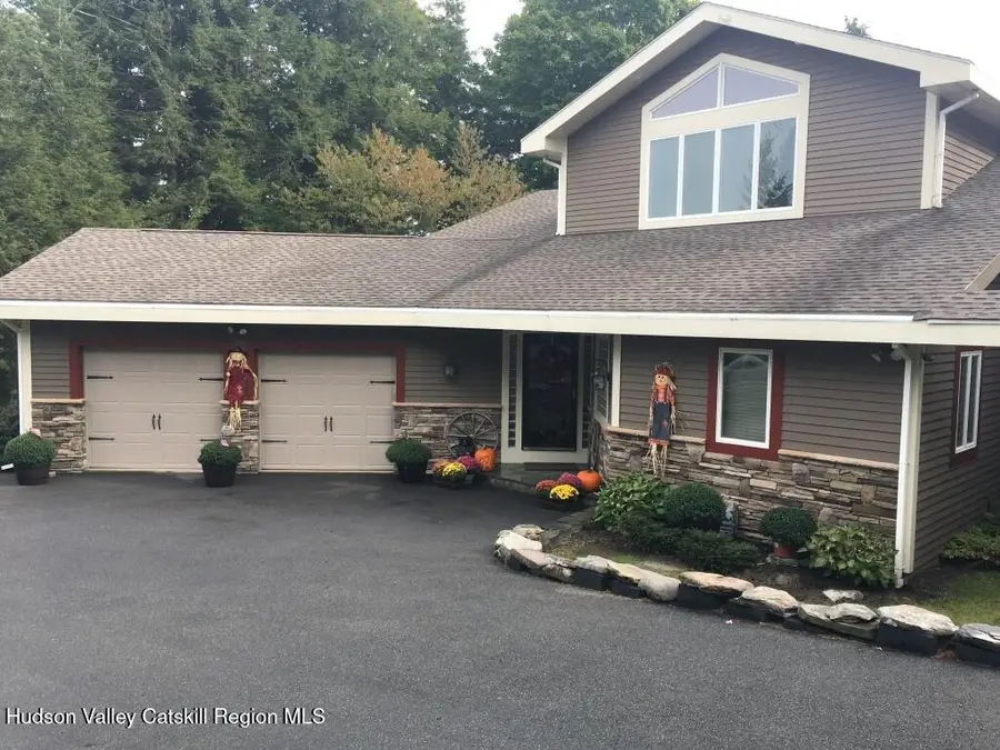 32 Glennamaddy Drive, Windham, NY 12496 - Image #3