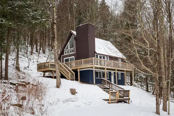 6 Clearview Road, Hunter, NY 12442