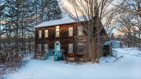 90 W End Road, Hillsdale, NY 12529