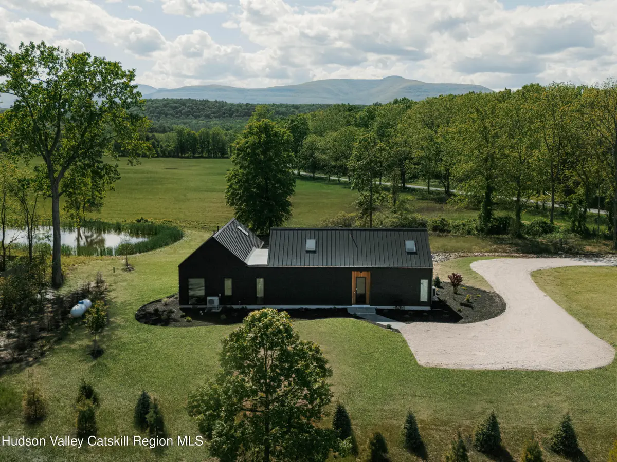 3 Schoolhouse Road, Saugerties, NY 12477 - #1