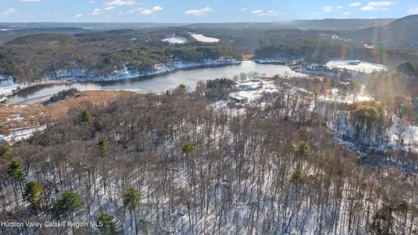 605 Green Lake Road, Catskill, NY 12414