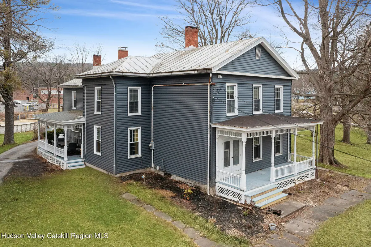 352 Main Street, Schoharie, NY 12157 - #1