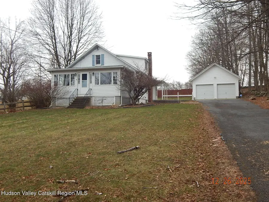 118 Ingalside Dr, Greenville, NY 12083 - Image #2