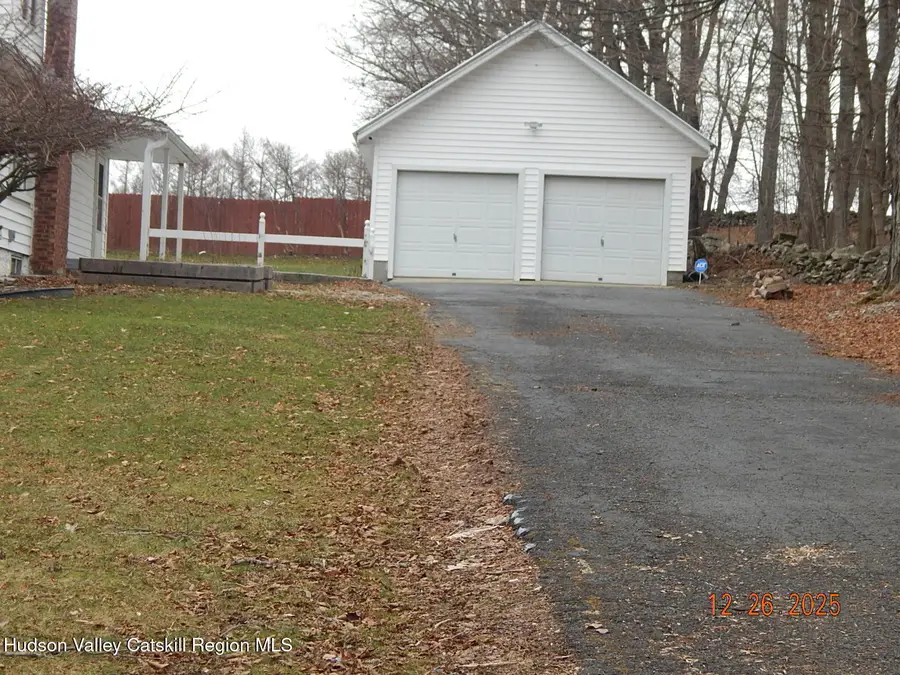 118 Ingalside Dr, Greenville, NY 12083 - Image #3