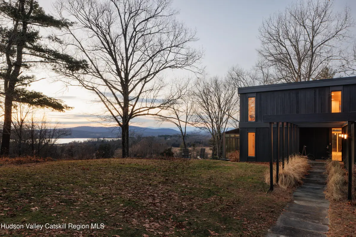 110 Old Albany Post Road, Rhinebeck, NY 12572 - Image #1