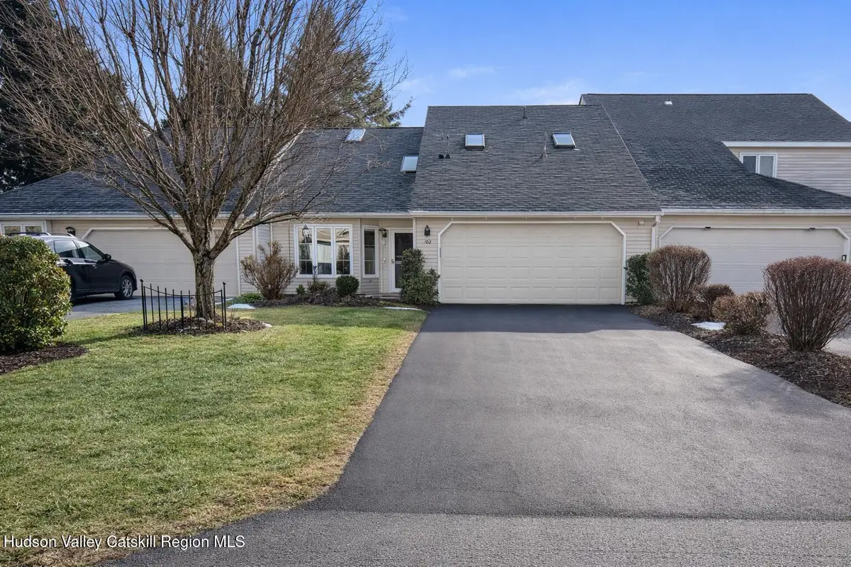 102 Brightonwood Road, Glenmont, NY 12077 - Image #1