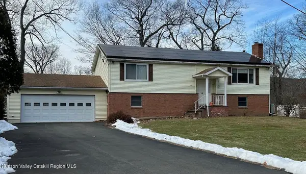 208 Sawmill Road, Lake Katrine, NY 12449