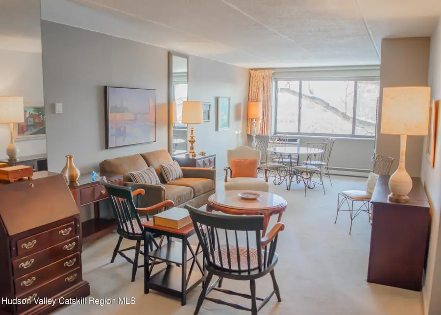 160 Academy Street #6 C, Poughkeepsie, NY 12601 - Image #2