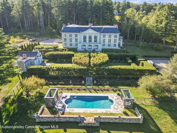 209 Blue Hill Road, Great Barrington,  01230