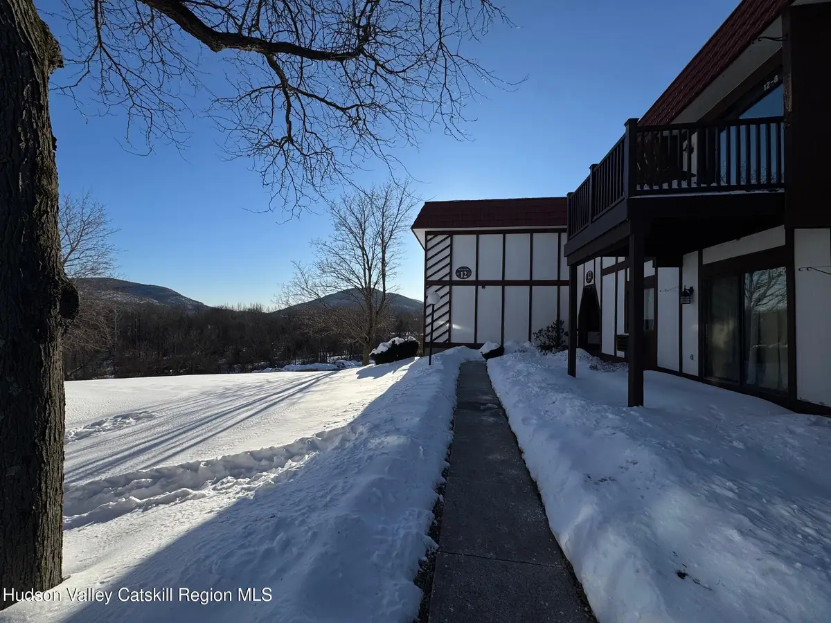 12 Skyline Drive #8, Fishkill, NY 12524 - Image #1