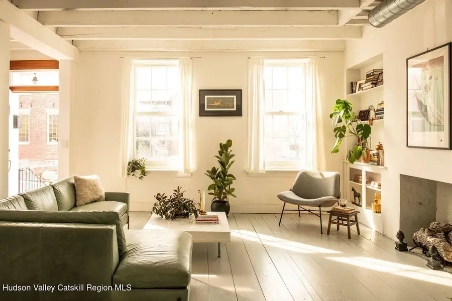 4 Union Street, Hudson, NY 12534 - #3