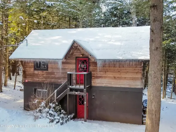 26 Vista Ridge Drive, East Jewett, NY 12424