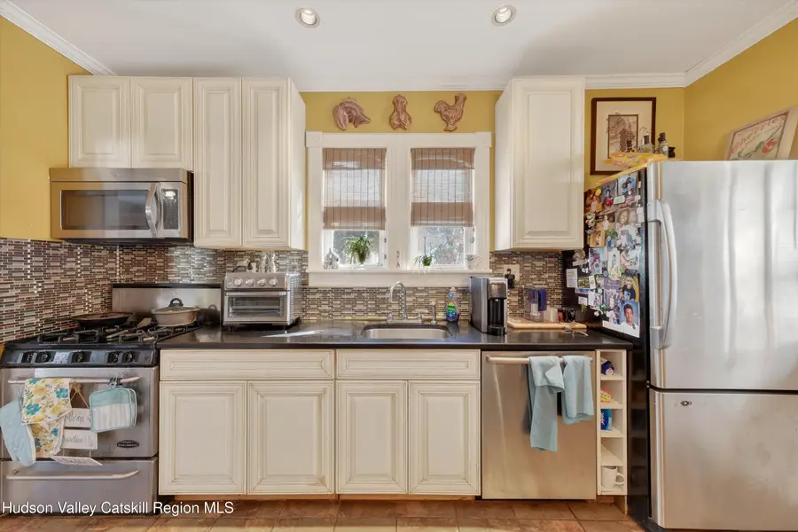 8 Bartlett Street, Ellenville, NY 12428 - Image #2