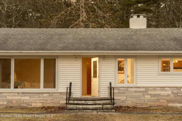 185 Maple Lawn Road, Round Top, NY 12473