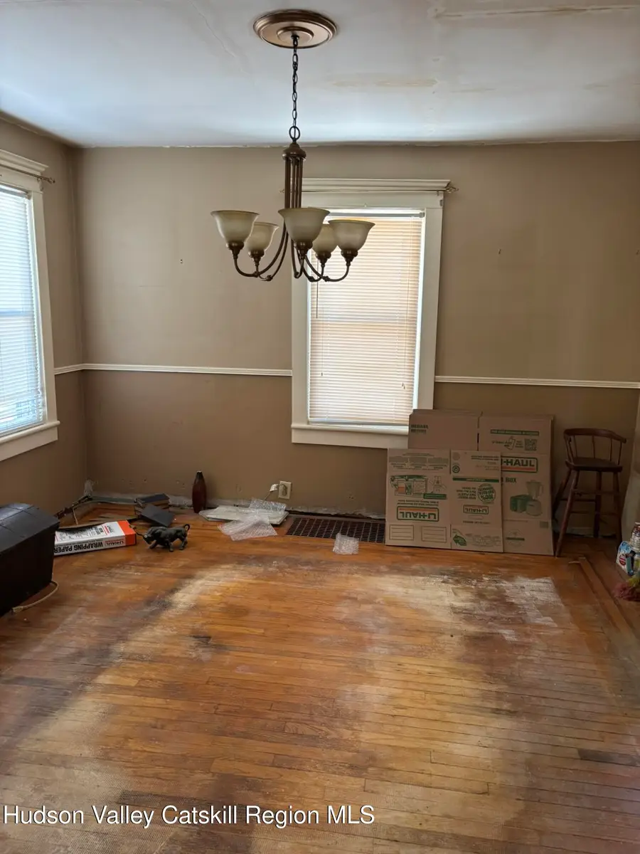 18 Schryver Court, Kingston, NY 12401 - #2