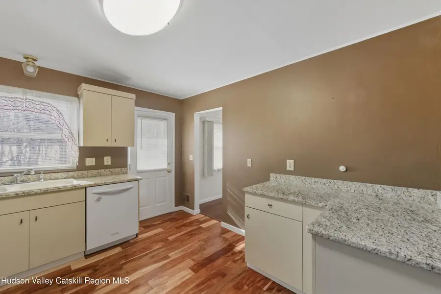 122 Springhollow Drive, Cohoes, NY 12047 - #3