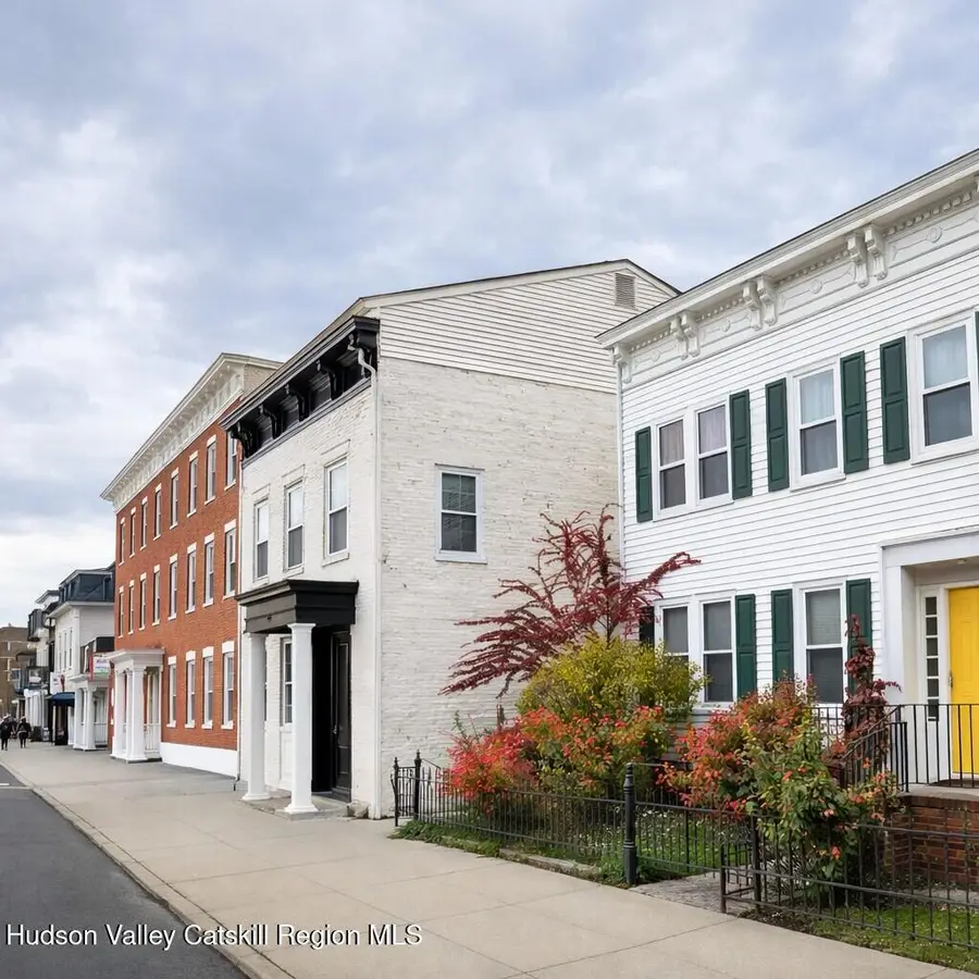 208 Warren Street, Hudson, NY 12534 - #3