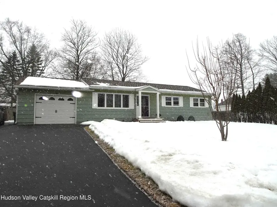 10 Mann Drive, Castleton On Hudson, NY 12033 - #2