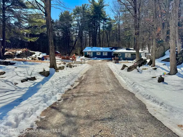 24 Palmer Road, Catskill, NY 12414