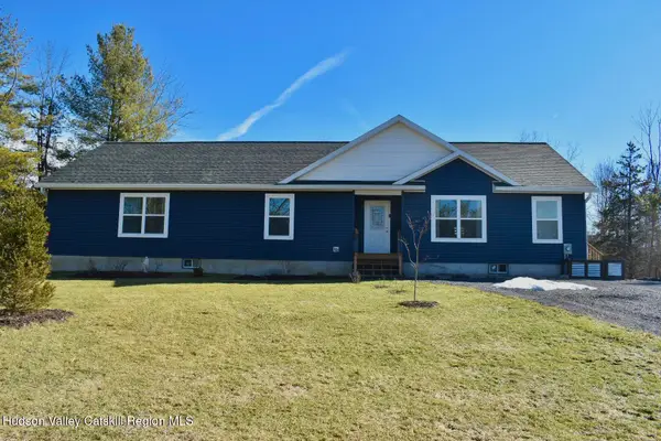 1608 Sleepy Hollow Road, Athens, NY 12015